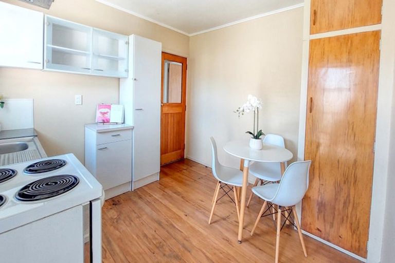 Photo of property in 4/98 Mathesons Road, Phillipstown, Christchurch, 8011