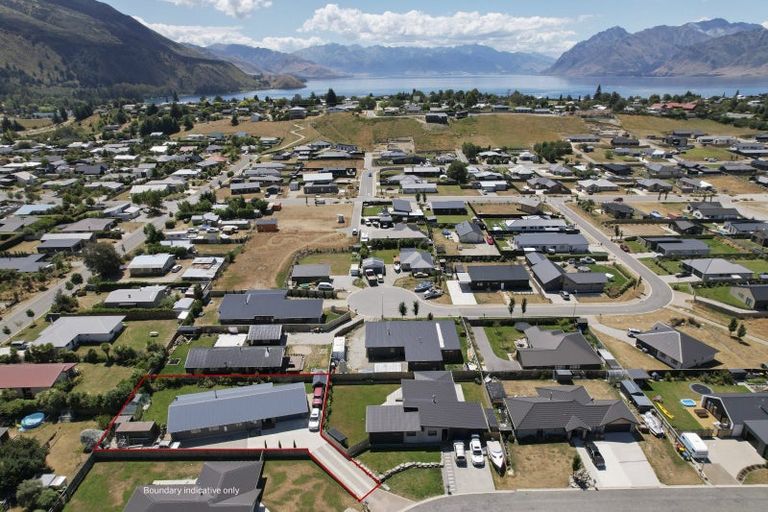 Photo of property in 11 Teal Place, Lake Hawea, Wanaka, 9382