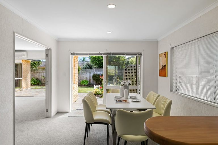 Photo of property in 12 Dan Tori Place, Orewa, 0931