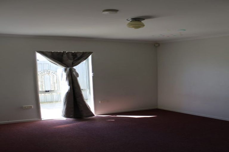 Photo of property in 22 Killeen Place, Flat Bush, Auckland, 2019