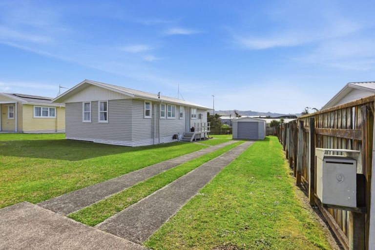 Photo of property in 9 Gray Avenue, Te Puke, 3119
