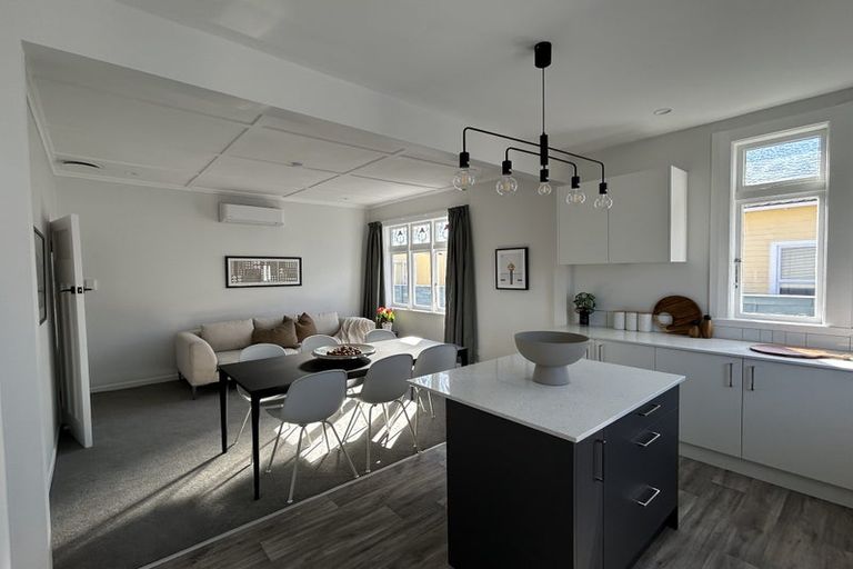 Photo of property in 36 Stone Street, Miramar, Wellington, 6022