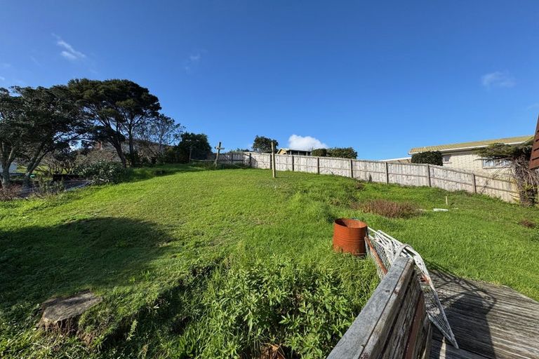 Photo of property in 18 Pemberton Avenue, Bayview, Auckland, 0629