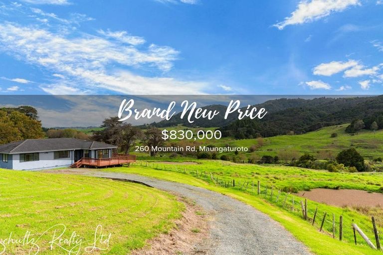 Photo of property in 260 Mountain Road, Maungaturoto, 0587