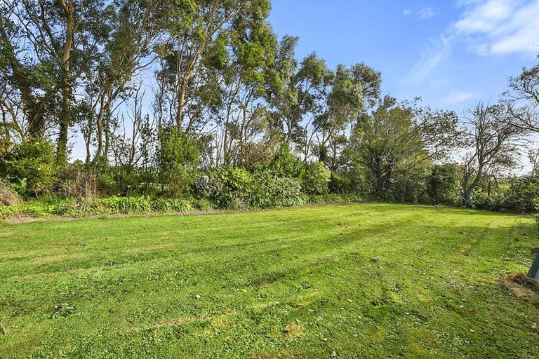 Photo of property in 1467 Mangorei Road, Mangorei, New Plymouth, 4371