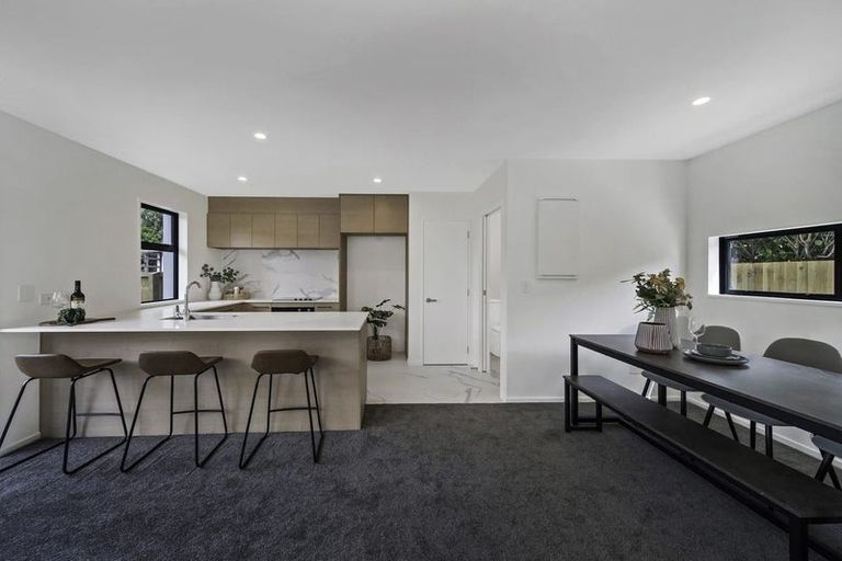 Photo of property in 2/14 Croydon Street, Sydenham, Christchurch, 8023