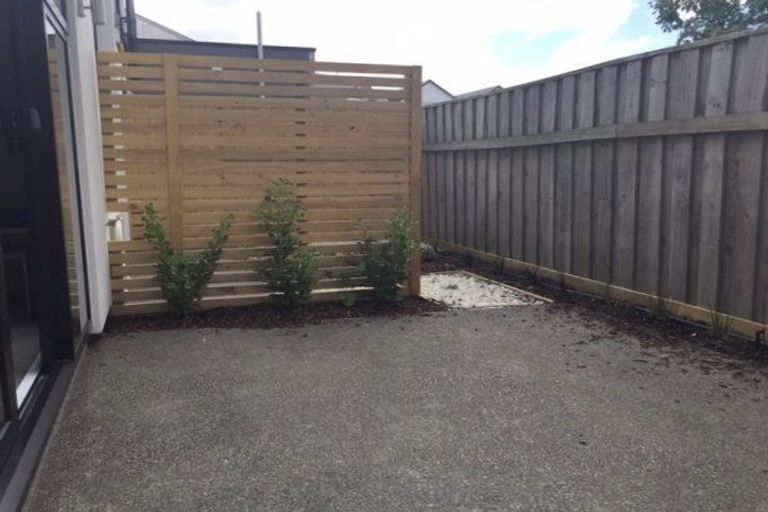 Photo of property in 2/34 John Campbell Crescent, Hillmorton, Christchurch, 8024