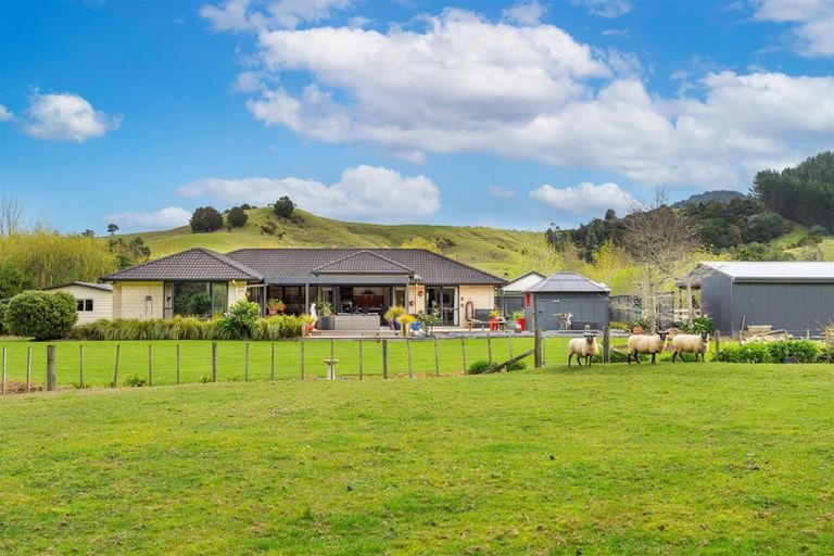 Photo of property in 42 Westminster Glen, Matakana, Warkworth, 0985