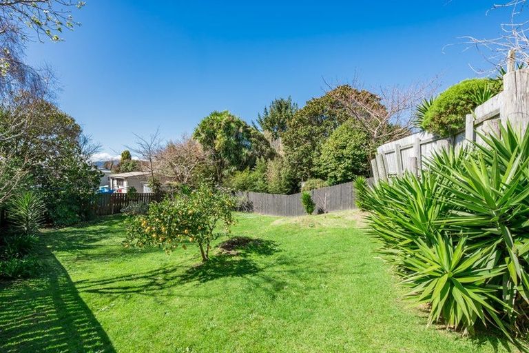 Photo of property in 13 Chums Road, Paraparaumu Beach, Paraparaumu, 5032