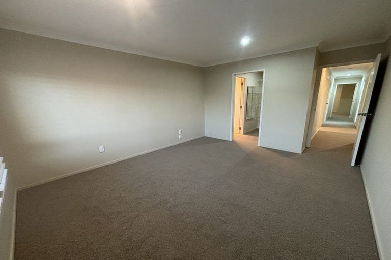 Photo of property in 208 Kyle Road, Greenhithe, Auckland, 0632