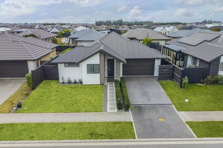 Photo of property in 11 Lydiard Drive, Rolleston, 7615