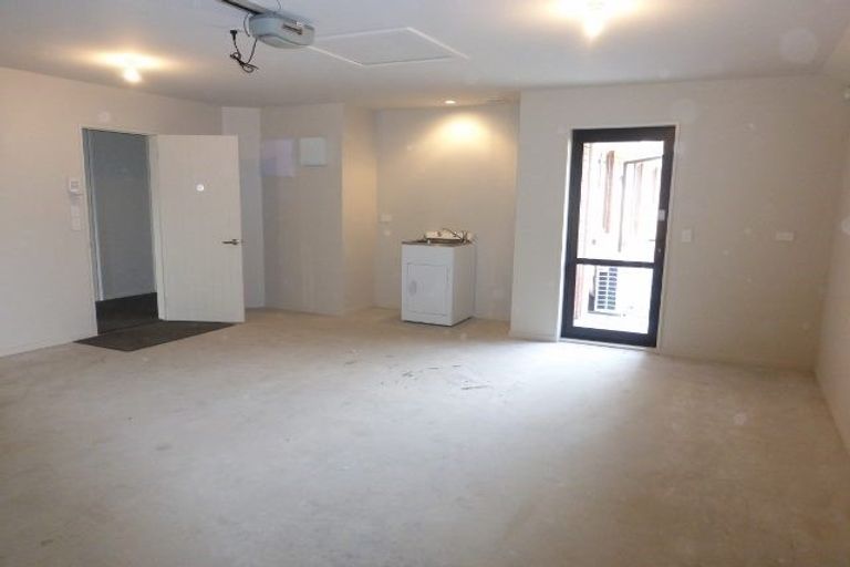 Photo of property in 9 Bamber Crescent, Halswell, Christchurch, 8025