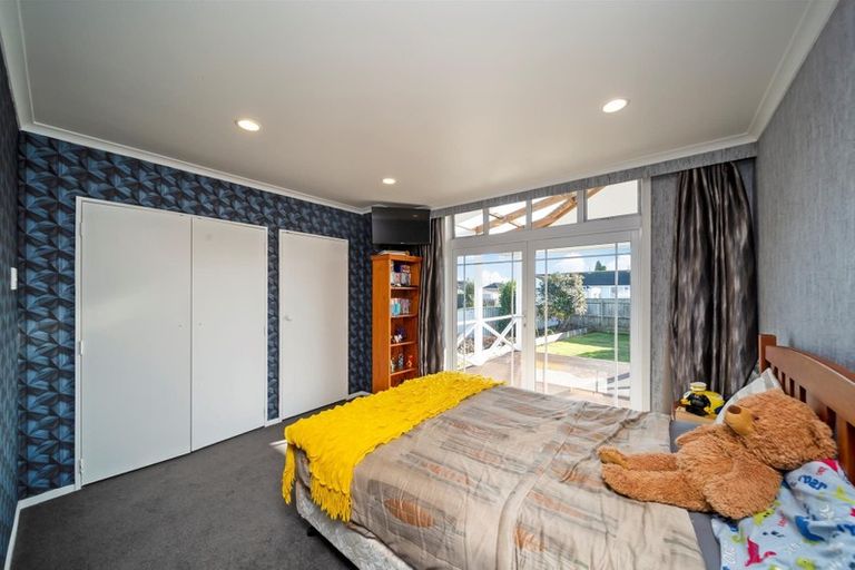 Photo of property in 8 Koromiko Avenue, Hawera, 4610