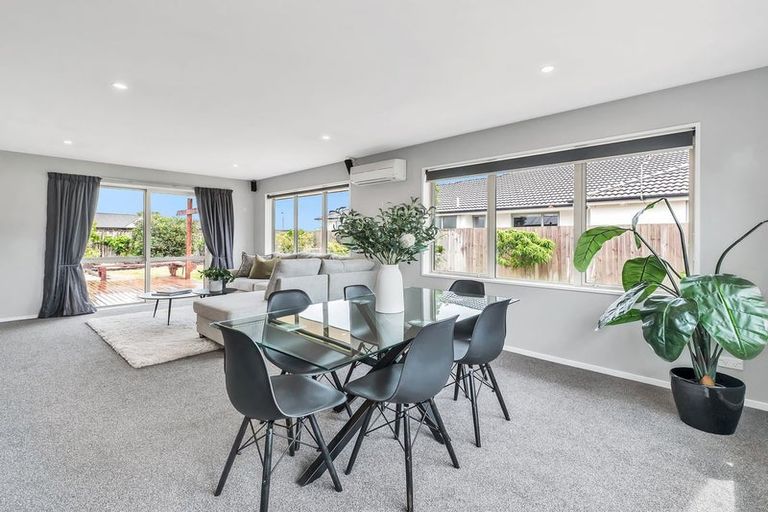 Photo of property in 71 Manse Road, Leeston, 7632