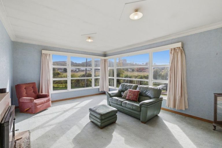 Photo of property in 64 Goldfinch Street, Taihape, 4720
