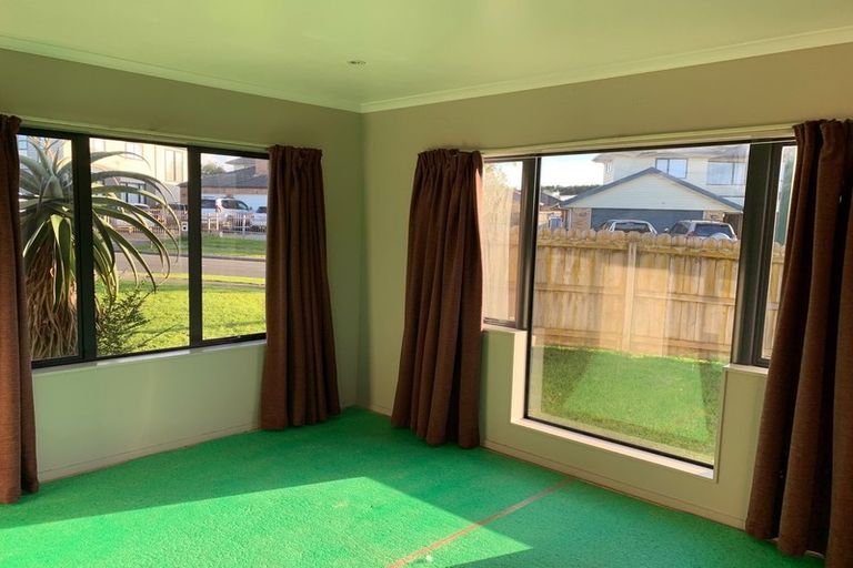 Photo of property in 51 Raphoe Road, Flat Bush, Auckland, 2019