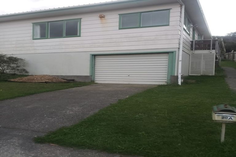 Photo of property in 20a Acacia Avenue, Maungaraki, Lower Hutt, 5010