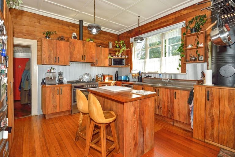 Photo of property in 198 Rakauroa Road, Rakauroa, Matawai, 4075