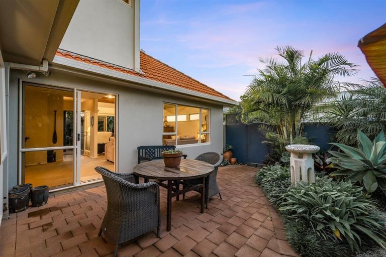 Photo of property in 1/8 Fenwick Avenue, Milford, Auckland, 0620