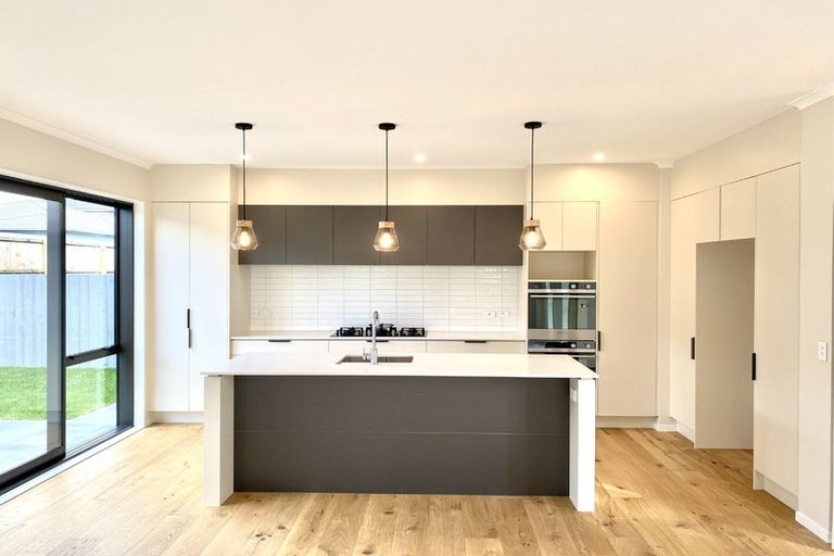 Photo of property in 32 Pamu Road, Whenuapai, Auckland, 0618