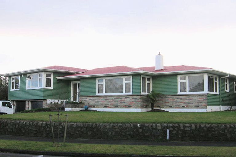 Photo of property in 38 Epsom Road, Hokowhitu, Palmerston North, 4410