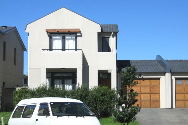 Photo of property in 62 Gunner Drive, Te Atatu Peninsula, Auckland, 0610