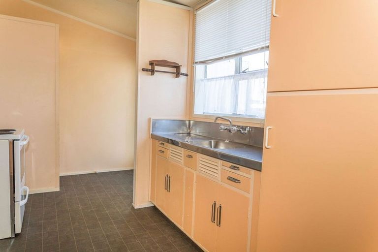 Photo of property in 7 Stanley Street, Dannevirke, 4930