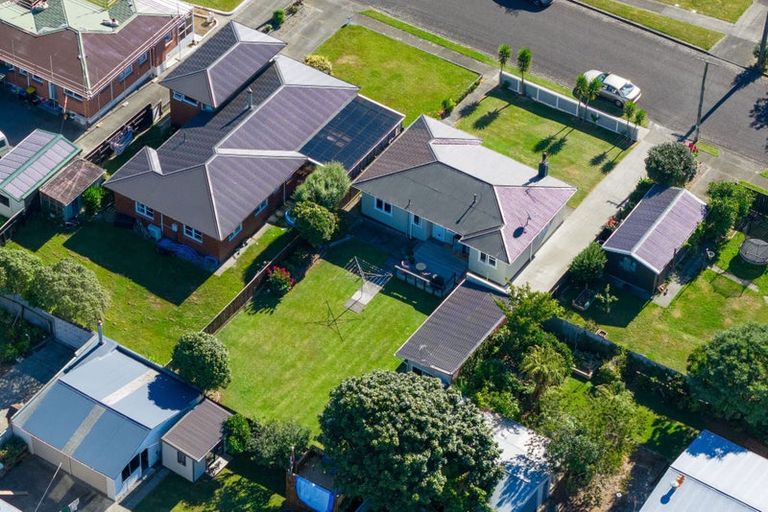 Photo of property in 14 Tawa Street, Levin, 5510
