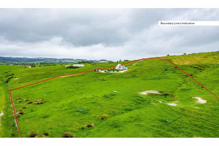 Photo of property in 111 Brown Road, Hakaru, 0573