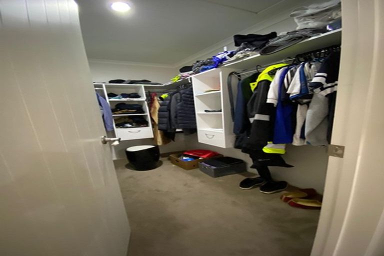 Photo of property in 22 Carlos Drive, Flat Bush, Auckland, 2016