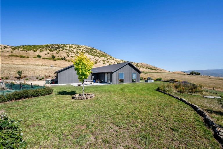 Photo of property in 236 Hawksburn Road, Nevis, Cromwell, 9384