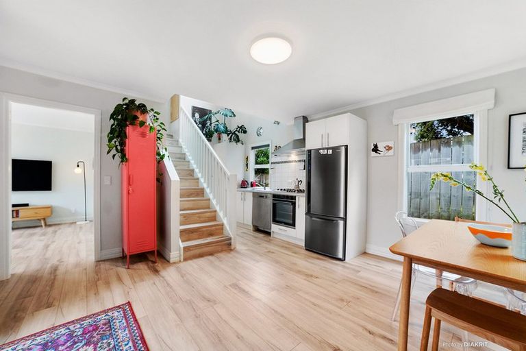 Photo of property in 9a Seine Street, Island Bay, Wellington, 6023