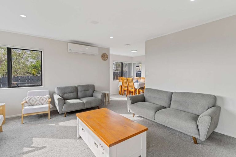 Photo of property in 1/67 Charntay Avenue, Clover Park, Auckland, 2019