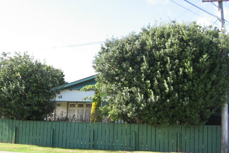 Photo of property in 108 William Street, Petone, Lower Hutt, 5012