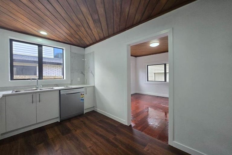 Photo of property in 1 Bledisloe Street, Papatoetoe, Auckland, 2104