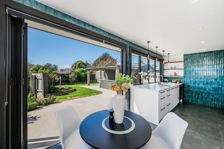 Photo of property in 13 Chums Road, Paraparaumu Beach, Paraparaumu, 5032