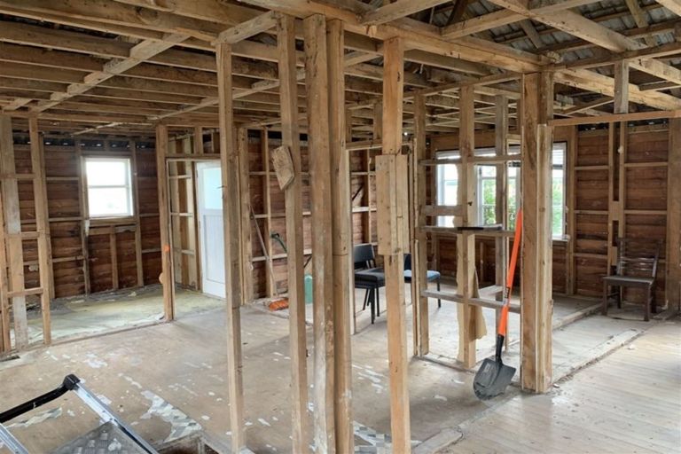 Photo of property in 1/121 Matipo Road, Te Atatu Peninsula, Auckland, 0610