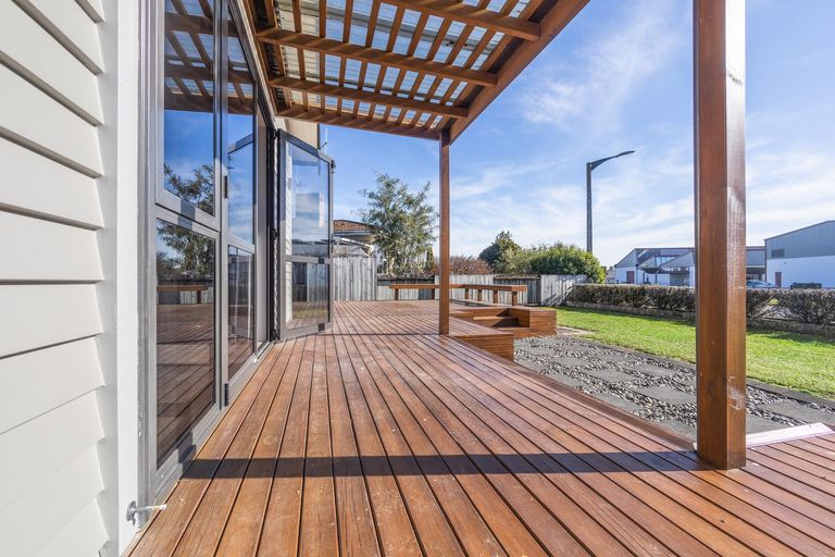 Photo of property in 2 Farmers Road, Matamata, 3400