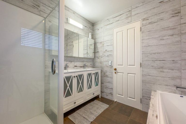 Photo of property in 101 Leighton Road, Whangamata, 3620