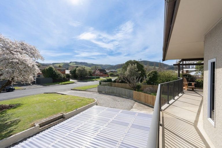 Photo of property in 14 Bidston Street, Outram, 9019