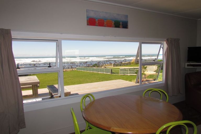 Photo of property in 881 Mataikona Road, Mataikona, Tinui, 5889