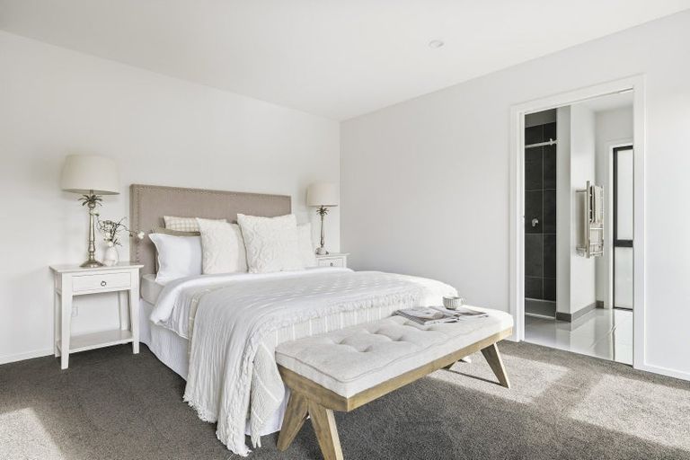 Photo of property in 10 Bob Carter Place, Welcome Bay, Tauranga, 3175