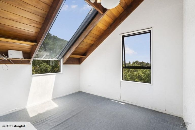 Photo of property in 51 Colwill Road, Massey, Auckland, 0614