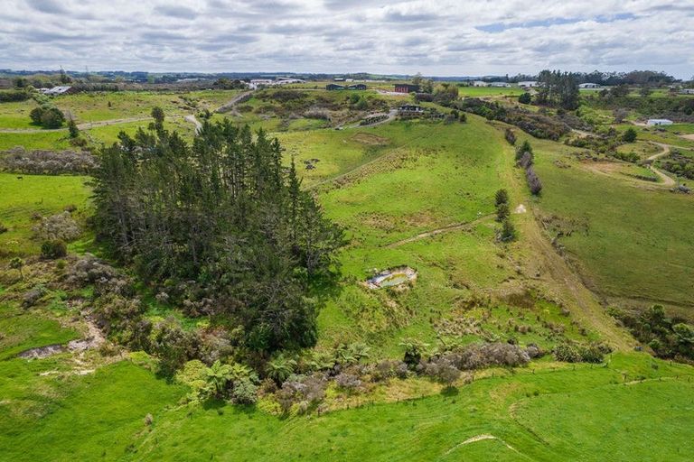 Photo of property in 183a Wiroa Road, Kerikeri, 0293