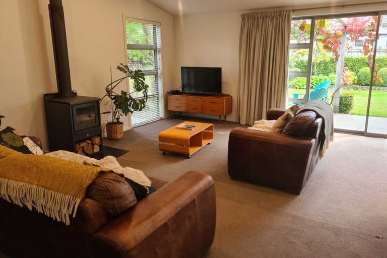 Photo of property in 19 Tyndall Street, Wanaka, 9305