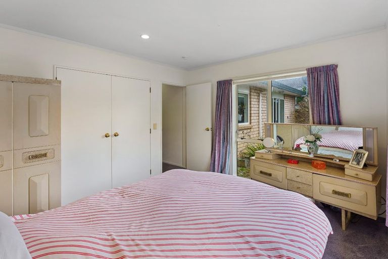 Photo of property in 44 Arawhata Road, Paraparaumu, 5032