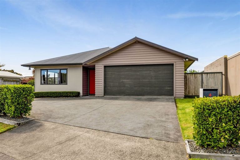 Photo of property in 4 Corokia Street, Bell Block, New Plymouth, 4312
