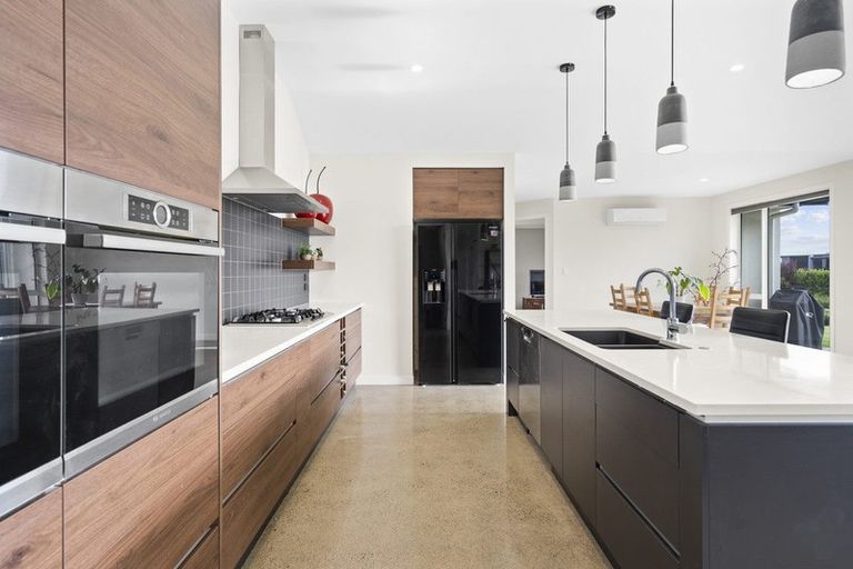 Photo of property in 13 Alan Livingston Drive, Cambridge, 3434