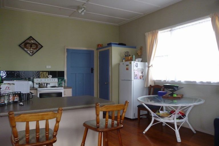 Photo of property in 44 Browne Street, Normanby, Hawera, 4614