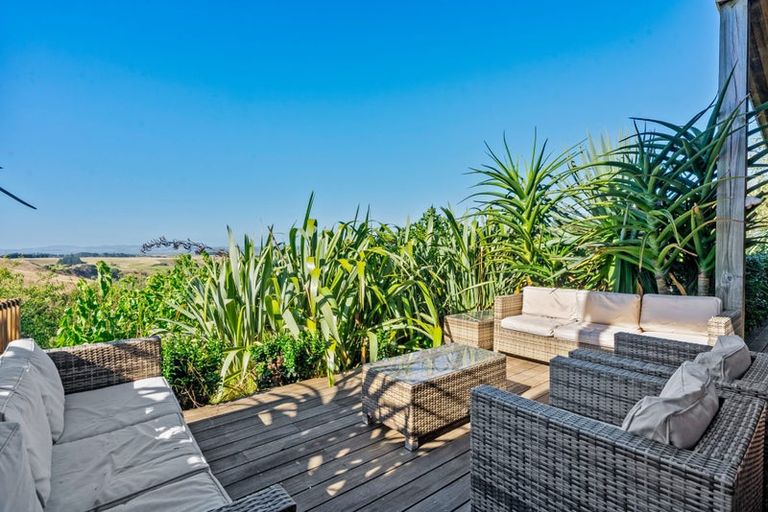 Photo of property in 516 Fordyce Road, South Head, Helensville, 0874